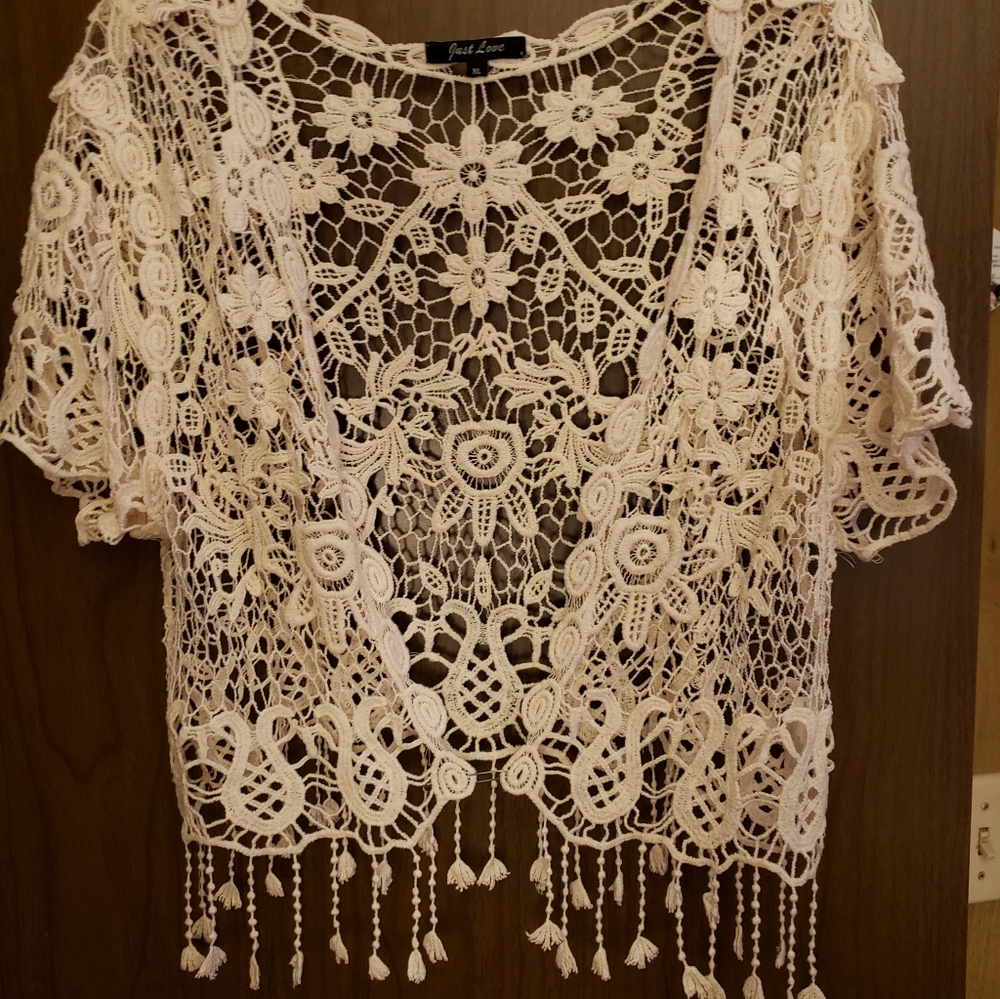 LACE SHRUG Size XL